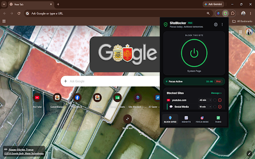 SiteBlocker — Focus & Website Blocker :: Block distracting sites on schedule, with strict or mindful mode. Zero data collection.